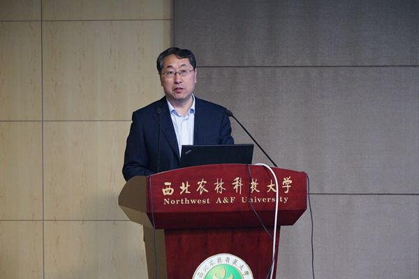 4 动科学院姚军虎院长主持开幕式_副本.jpg